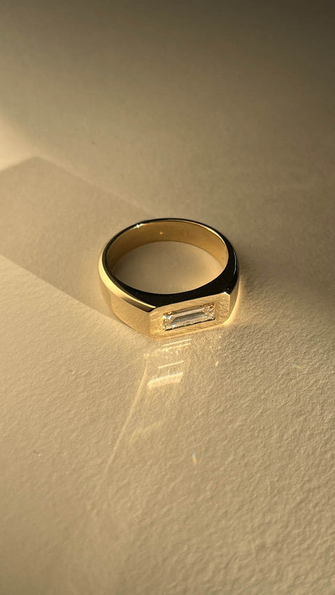 Rectangle Baguette Cut Signet