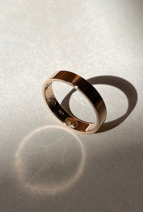 Flat Band