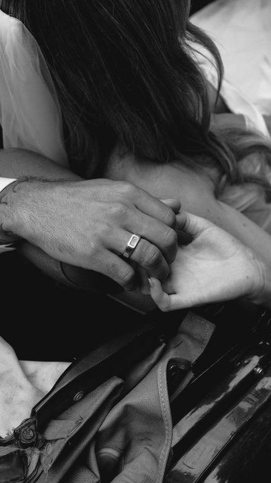 Rectangle Baguette Cut Signet